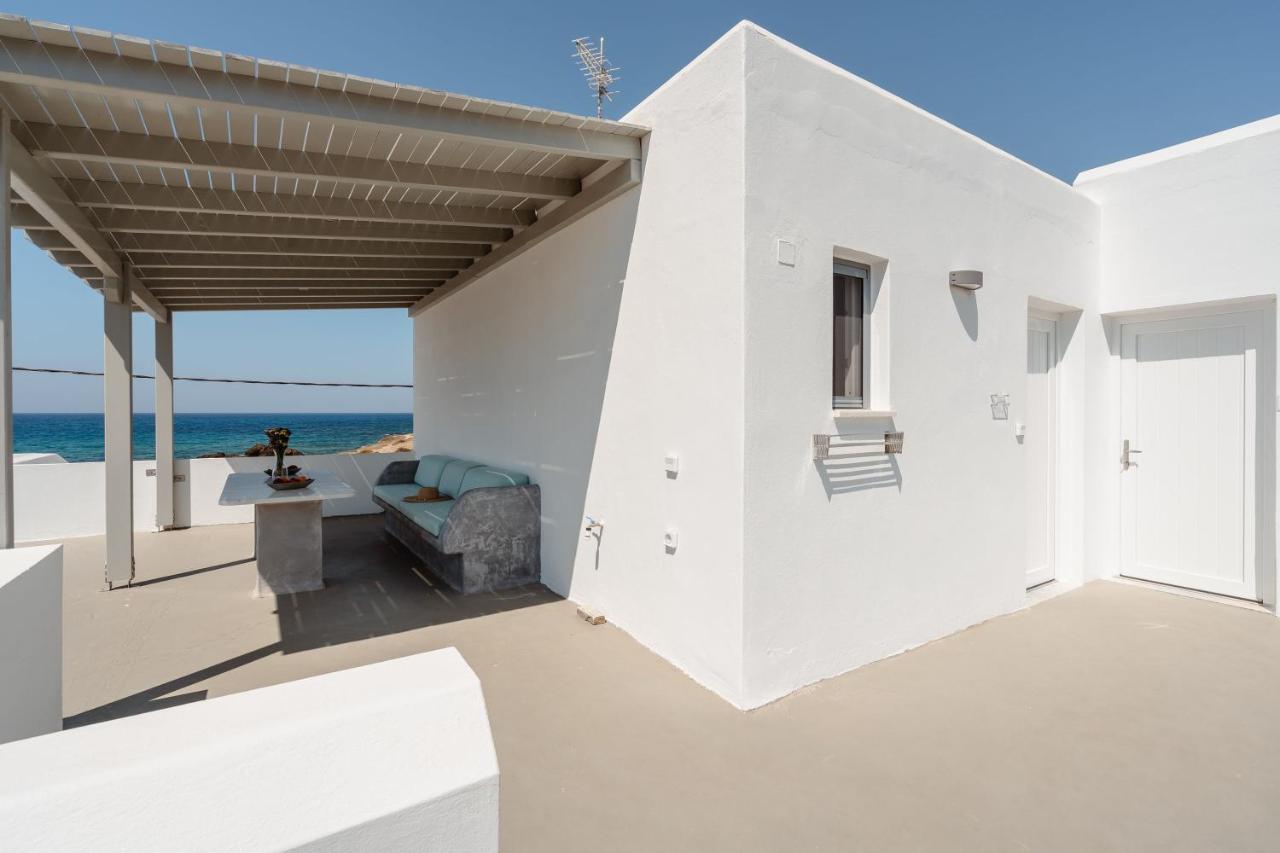 Celestial Seaview Apartments-Portara Naxos City エクステリア 写真