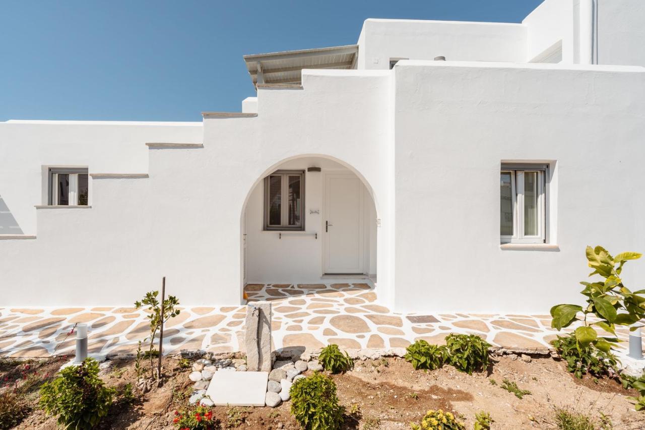 Celestial Seaview Apartments-Portara Naxos City エクステリア 写真